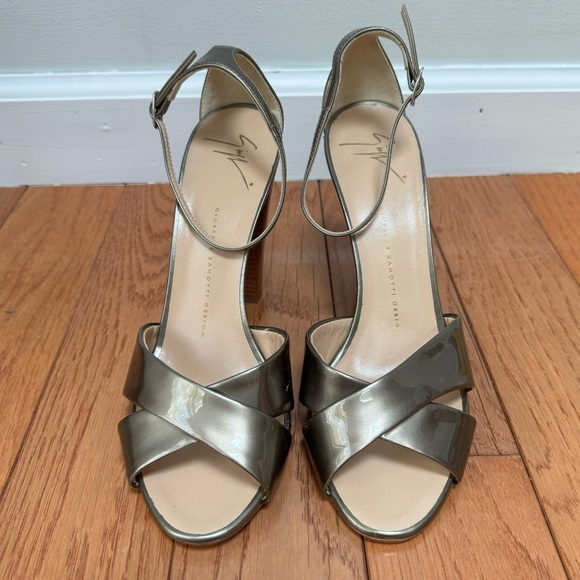 Giuseppe Zanotti strapped bronze and wood block heels size 39.5 - Picture 2 of 13